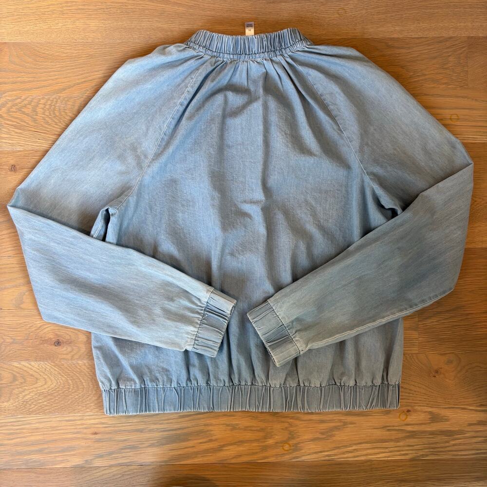 Fabletics Lightweight Chambray Bomber Style Zipper Jacket - Picture 4 of 8